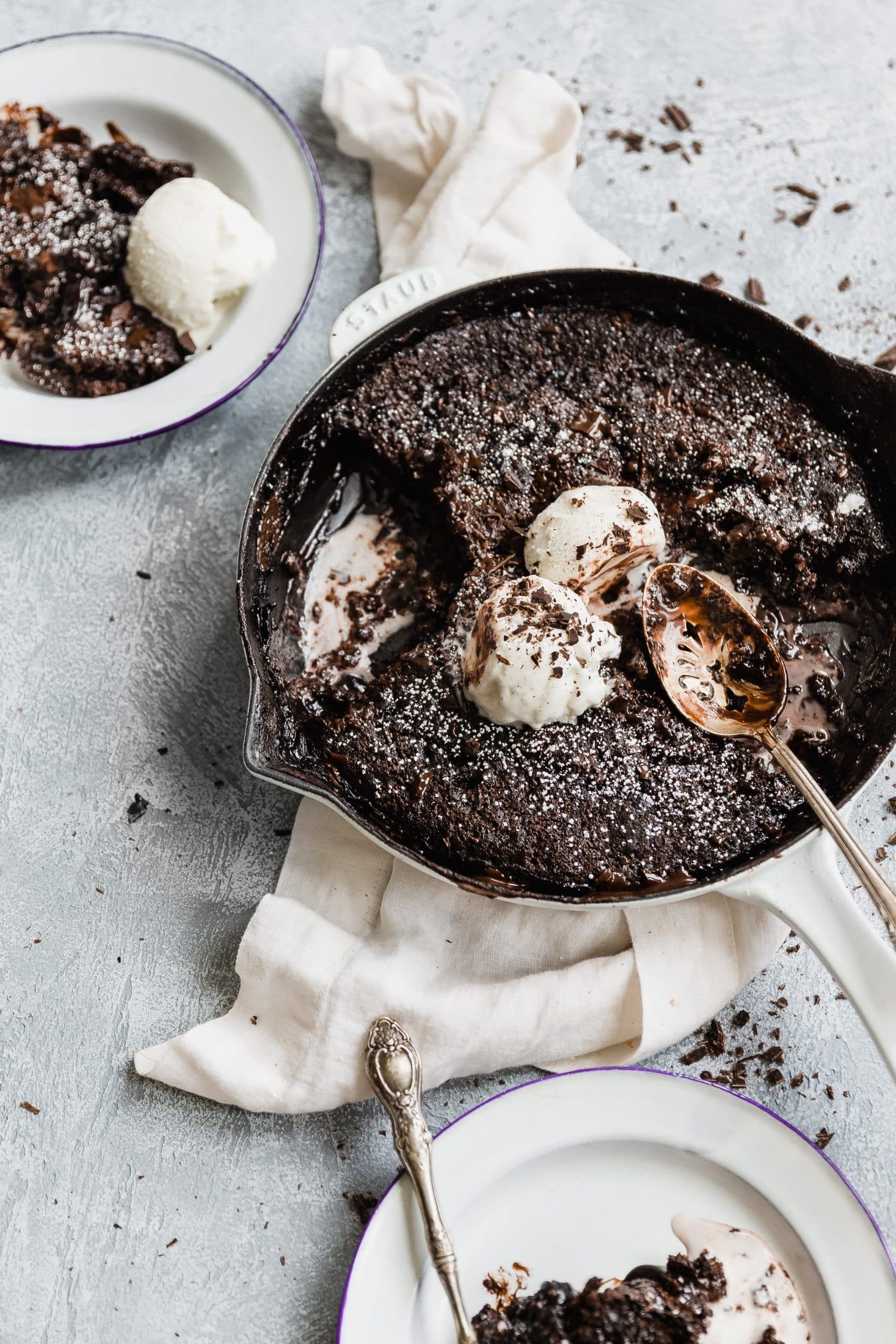 chocolate cobbler I howsweeteats.com