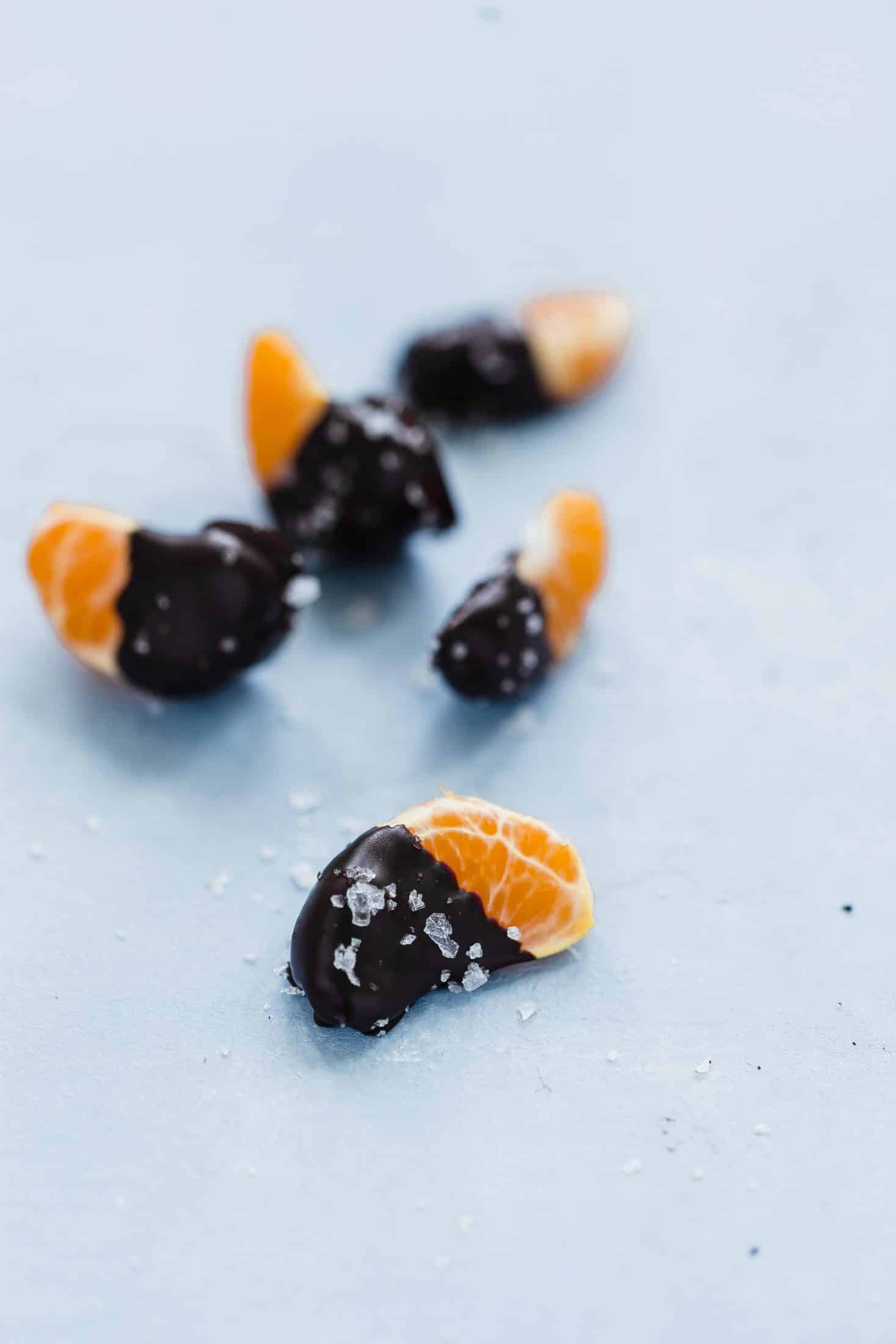 chocolate dipped clementines I howsweeteats.com