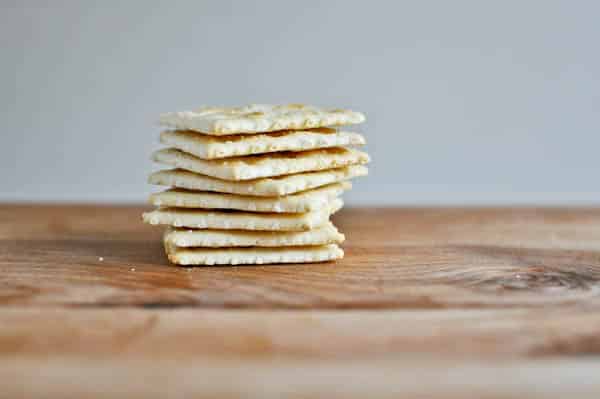 Simple Light Crab Cakes I howsweeteats.com Simple Light Crab Cakes I howsweeteats.com