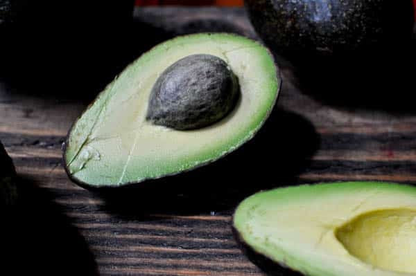 Brown Sugar Banana Cupcakes with Avocado Buttercream I howsweeteats.com Brown Sugar Banana Cupcakes with Avocado Buttercream I howsweeteats.com