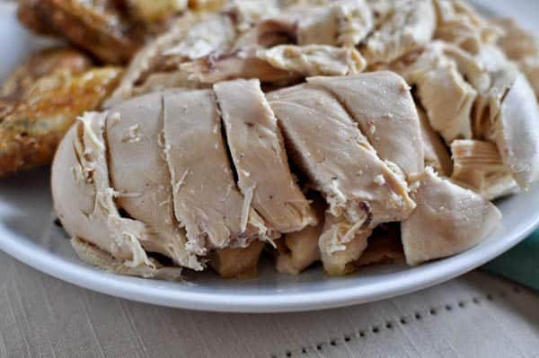 How to Roast a Chicken I howsweeteats.com How to Roast a Chicken I howsweeteats.com