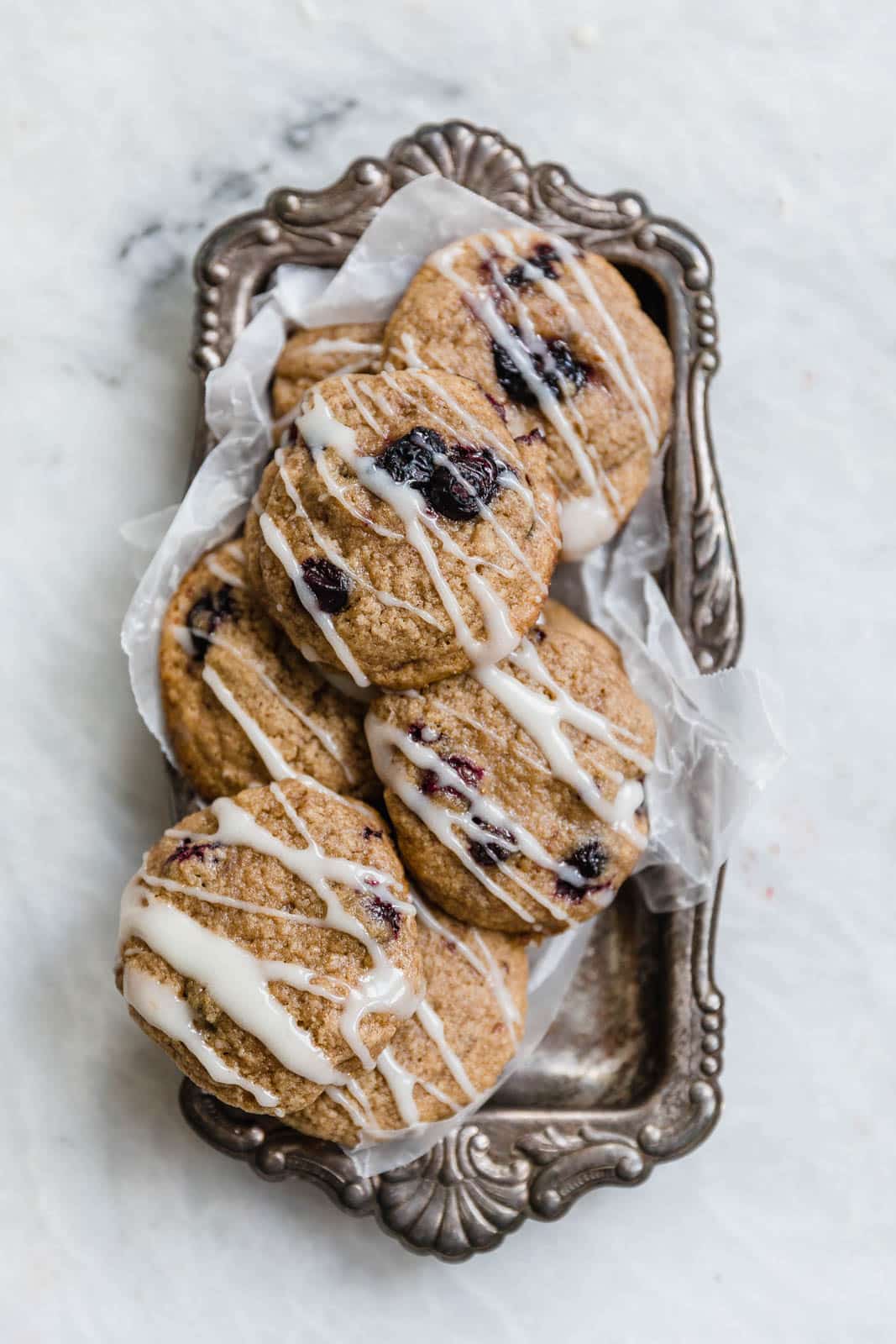 brown sugar blueberry cookies I howsweeteats.com