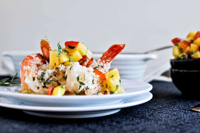 Coconut Baked Shrimp with Pineapple Peach Salsa I howsweeteats.com Coconut Baked Shrimp with Pineapple Peach Salsa I howsweeteats.com