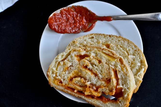 Pizza Swirl Bread I howsweeteats.com Pizza Swirl Bread I howsweeteats.com