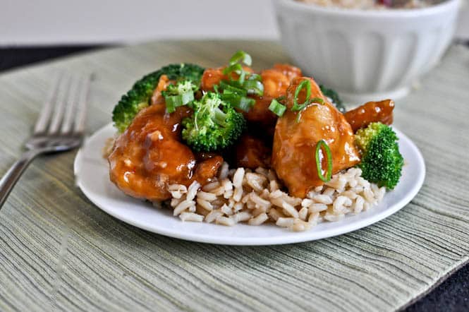 General Tso's Chicken Recipe I howsweeteats.com General Tso's Chicken Recipe I howsweeteats.com