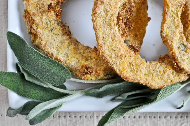 Crispy Acorn Squash Rounds I howsweeteats.com Crispy Acorn Squash Rounds I howsweeteats.com