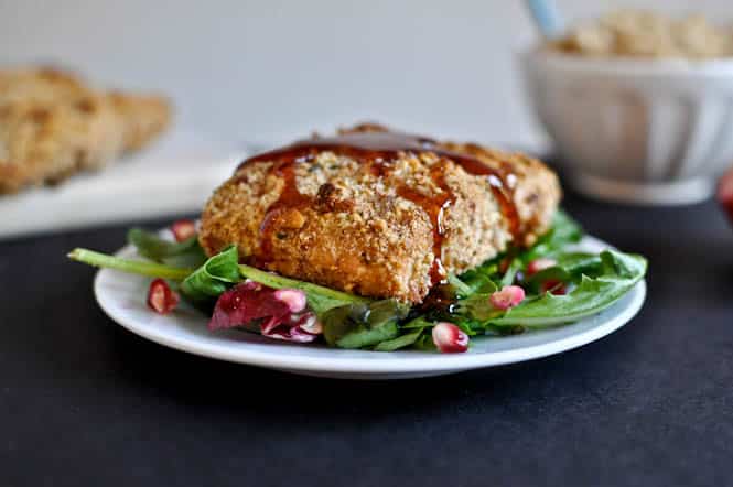 Roasted Almond Crusted Salmon with Pomegranate Glaze I howsweeteats.com Roasted Almond Crusted Salmon with Pomegranate Glaze I howsweeteats.com