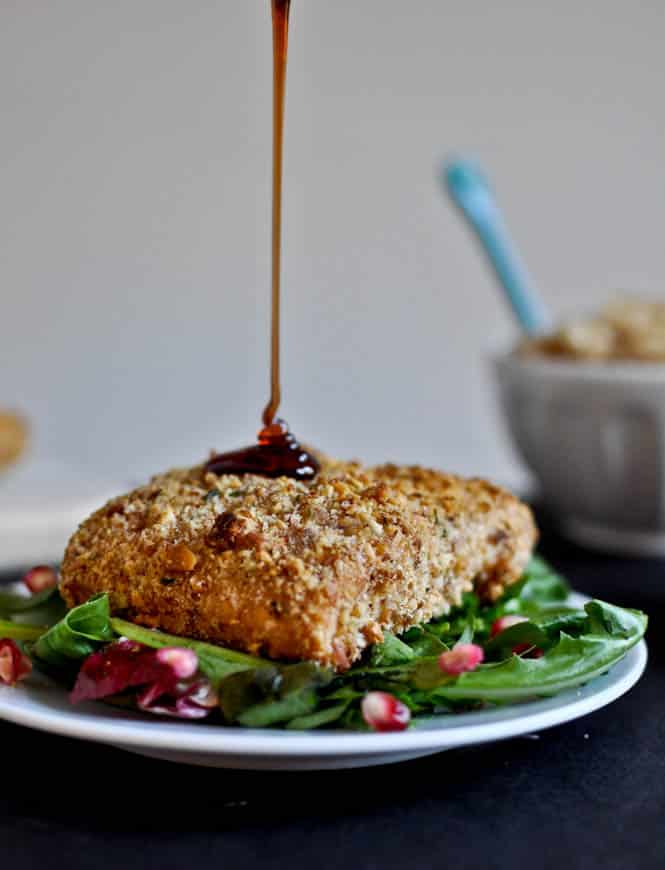 Roasted Almond Crusted Salmon with Pomegranate Glaze I howsweeteats.com Roasted Almond Crusted Salmon with Pomegranate Glaze I howsweeteats.com