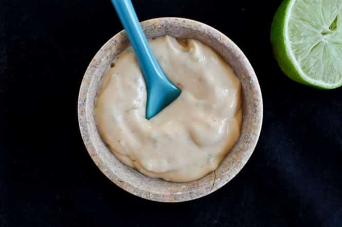 Asian Turkey Burgers with Spicy Lime Mayo I howsweeteats.com Asian Turkey Burgers with Spicy Lime Mayo I howsweeteats.com
