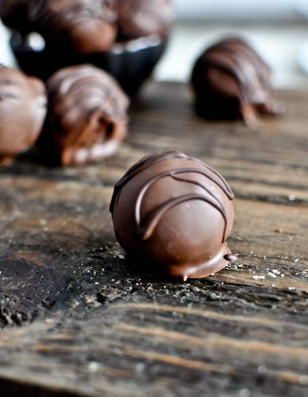 Gooey Chocolate Coconut Truffles I howsweeteats.com Gooey Chocolate Coconut Truffles I howsweeteats.com