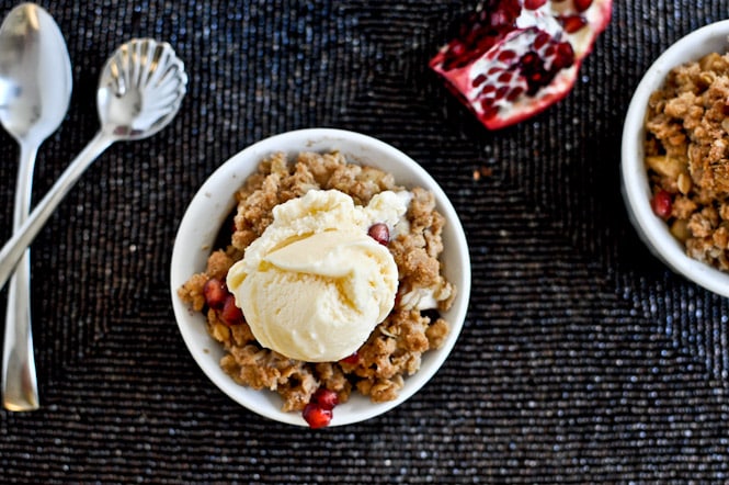 Pomegranate Pear Crumble Cups I howsweeteats.com Pomegranate Pear Crumble Cups I howsweeteats.com