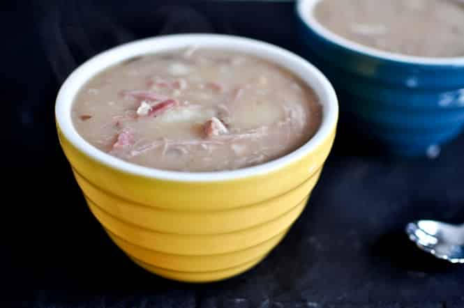 The Best Old-Fashioned Bean Soup I howsweeteats.com The Best Old-Fashioned Bean Soup I howsweeteats.com