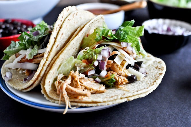Crockpot Cheddar Beer Chicken Tacos I howsweeteats.com Crockpot Cheddar Beer Chicken Tacos I howsweeteats.com