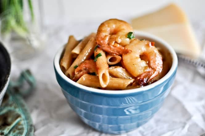 Spicy Parmesan Shrimp Skillet I howsweeteats.com Spicy Parmesan Shrimp Skillet I howsweeteats.com