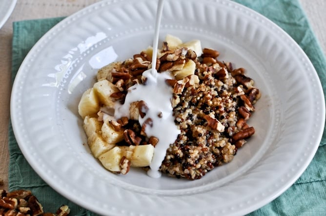 Breakfast Quinoa I howsweetetas.com Breakfast Quinoa I howsweetetas.com