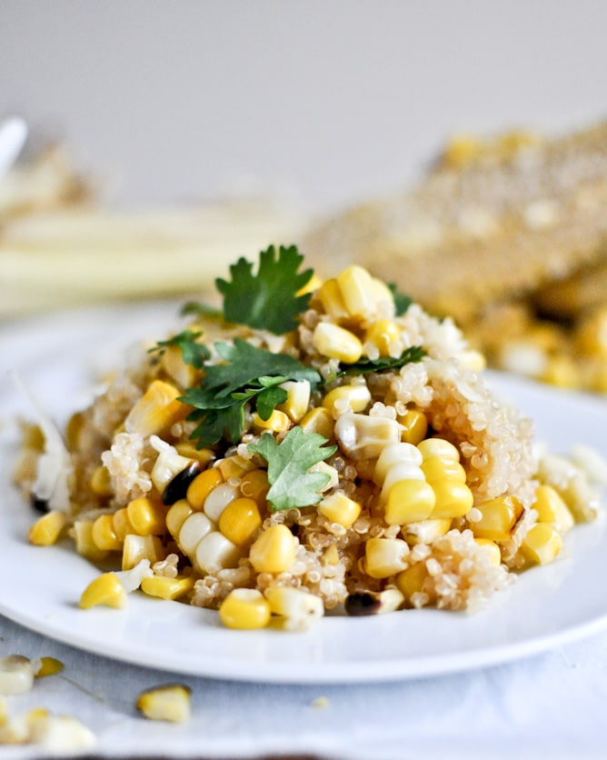 Grilled Corn + Cheddar Quinoa I howsweeteats.com Grilled Corn + Cheddar Quinoa I howsweeteats.com