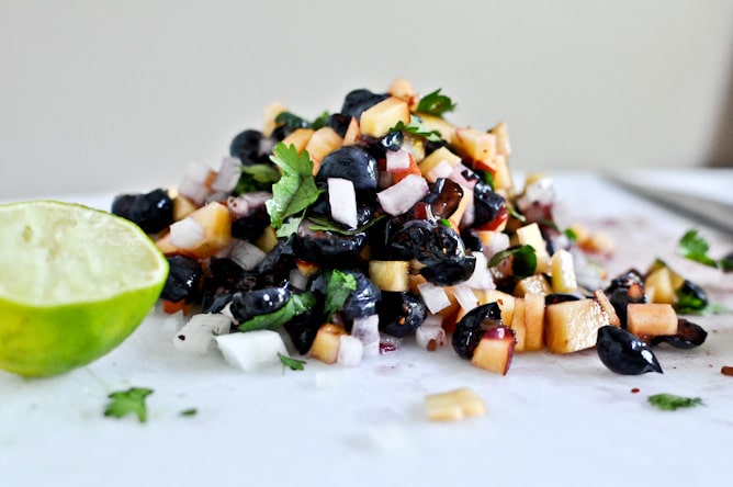 Sweet + Spicy Glazed Chicken, Corn + Avocado Tostadas with Blueberry Peach Salsa I howsweeteats.com Sweet + Spicy Glazed Chicken, Corn + Avocado Tostadas with Blueberry Peach Salsa I howsweeteats.com