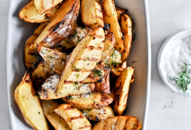 Sour Cream + Onion Oven Fries I howsweeteats.com Sour Cream + Onion Oven Fries I howsweeteats.com