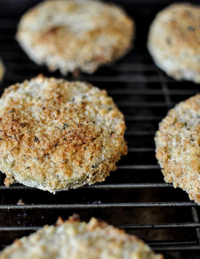 Oven Fried Green Tomato Caprese Stacks I howsweeteats.com Oven Fried Green Tomato Caprese Stacks I howsweeteats.com