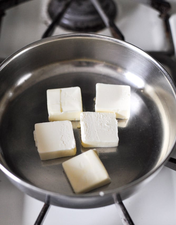 How To Brown Butter - Step By Step I howsweeteats.com How To Brown Butter - Step By Step I howsweeteats.com