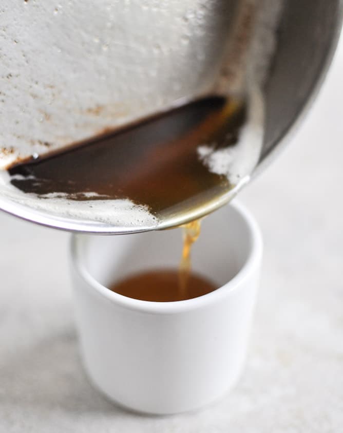 How To Brown Butter - Step By Step I howsweeteats.com How To Brown Butter - Step By Step I howsweeteats.com