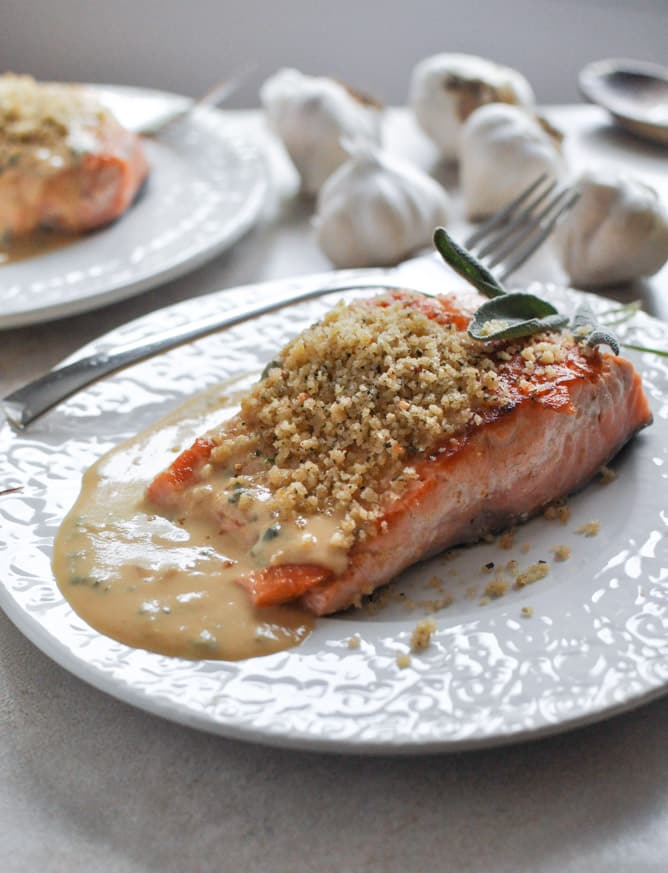 Pan-Crisped Salmon with Light Dijon Cream and Garlic Butter Breadcrumbs I howsweeteats.com Pan-Crisped Salmon with Light Dijon Cream and Garlic Butter Breadcrumbs I howsweeteats.com