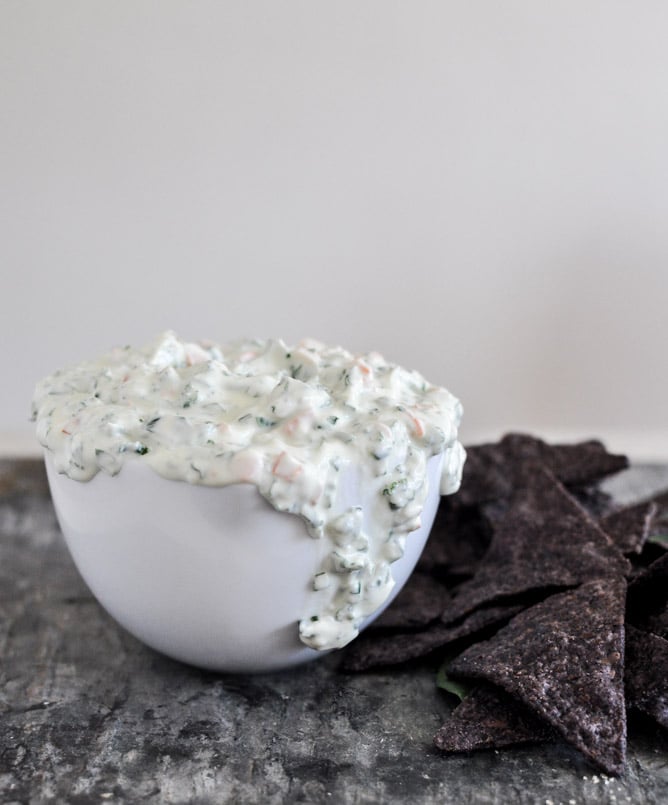 Spinach and Kale Greek Yogurt Dip I howsweeteats.com Spinach and Kale Greek Yogurt Dip I howsweeteats.com