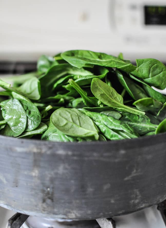 Spinach and Artichoke Linguine I howsweeteats.com Spinach and Artichoke Linguine I howsweeteats.com