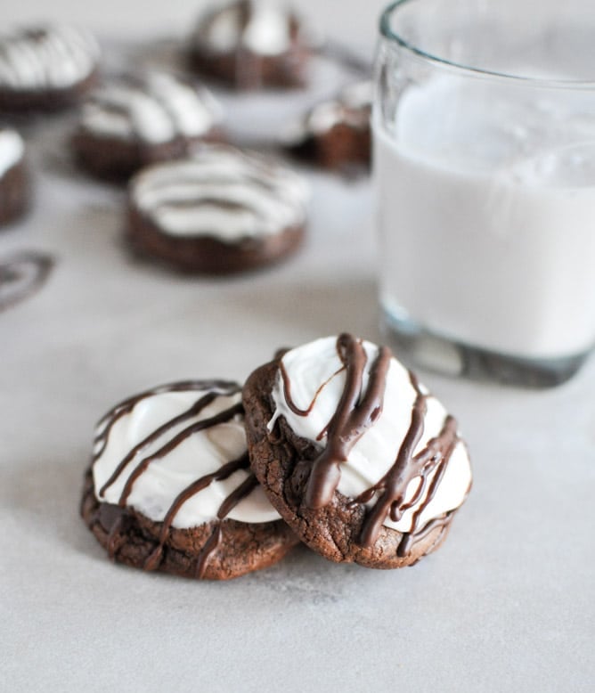 Peppermint Pattie Cookies I howsweeteats.com Peppermint Pattie Cookies I howsweeteats.com