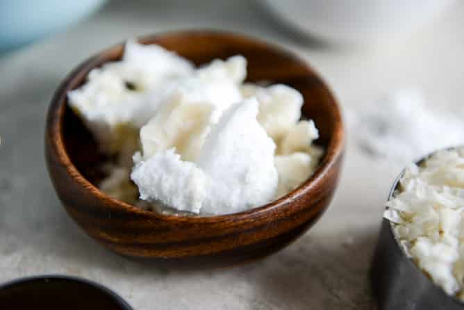 Coconut Butter Granola I howsweeteats.com Coconut Butter Granola I howsweeteats.com