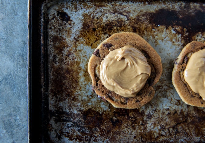 Chocolate Chip Cookie Peanut Butter S'mores I howsweeteats.com Chocolate Chip Cookie Peanut Butter S'mores I howsweeteats.com