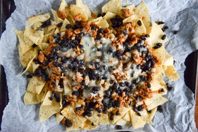 20-Minute Turkey Taco Nachos I howsweeteats.com 20-Minute Turkey Taco Nachos I howsweeteats.com