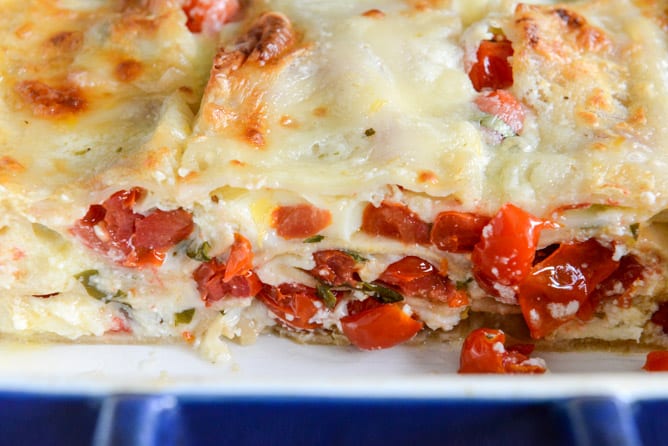 White Pizza Lasagna I howsweeteats.com White Pizza Lasagna I howsweeteats.com