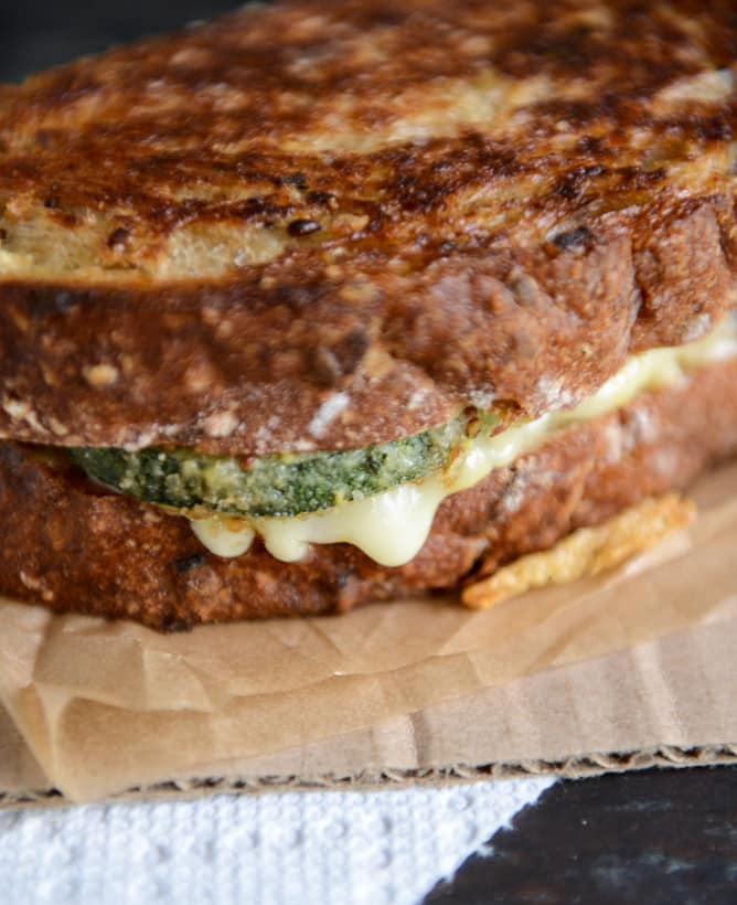 Crispy Zucchini Grilled Cheese with Dijon Horseradish Aioli I howsweeteats.com Crispy Zucchini Grilled Cheese with Dijon Horseradish Aioli I howsweeteats.com