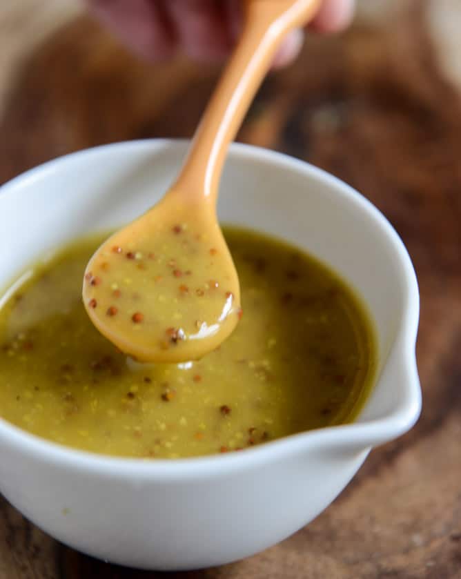 Breakfast Burgers with Maple Aioli I howsweeteats.com Breakfast Burgers with Maple Aioli I howsweeteats.com