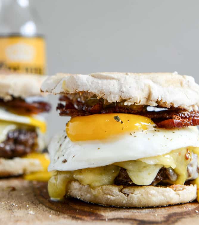 Breakfast Burgers with Maple Aioli I howsweeteats.com Breakfast Burgers with Maple Aioli I howsweeteats.com