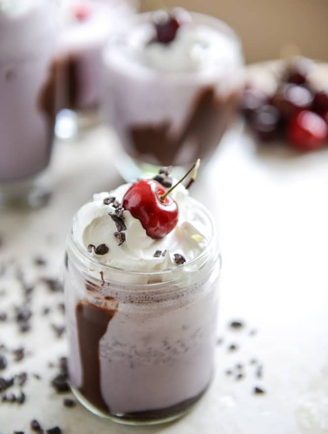 Roasted Cherry Bourbon Milkshakes with Hot Fudge I howsweeteats.com Roasted Cherry Bourbon Milkshakes with Hot Fudge I howsweeteats.com