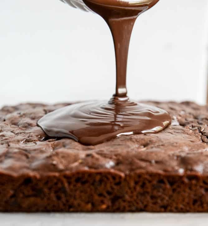 Whole Wheat Chocolate Fudge Zucchini Snack Cake with Candied Pistachios I howsweeteats.com Whole Wheat Chocolate Fudge Zucchini Snack Cake with Candied Pistachios I howsweeteats.com