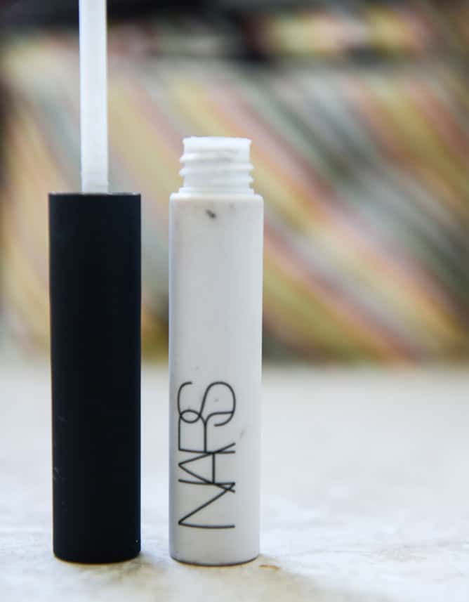 NARS eye shadow primer I howsweeteats.com NARS eye shadow primer I howsweeteats.com