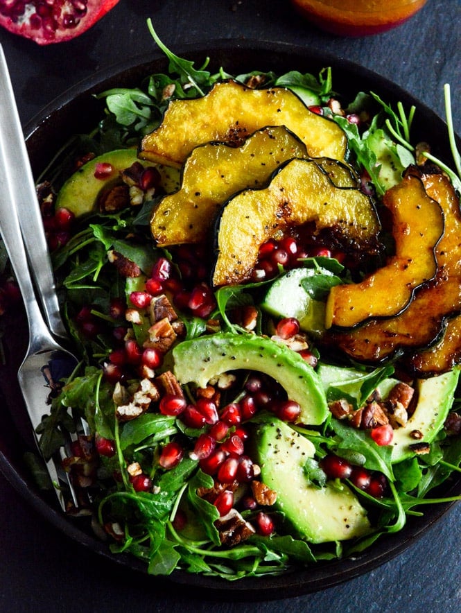 Autumn Arugula Salad with Caramelized Squash, Spiced Pecans and Pomegranate Ginger Vinaigrette I howsweeteats.com Autumn Arugula Salad with Caramelized Squash, Spiced Pecans and Pomegranate Ginger Vinaigrette I howsweeteats.com