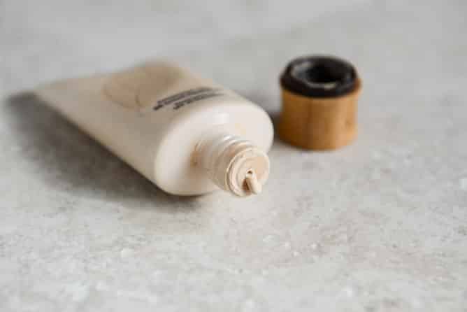 tarte BB tinted moisturizer I howsweeteats.com tarte BB tinted moisturizer I howsweeteats.com