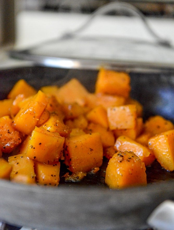 Chili Caramelized Thai Butternut Squash Lettuce Wraps I howsweeteats.com Chili Caramelized Thai Butternut Squash Lettuce Wraps I howsweeteats.com