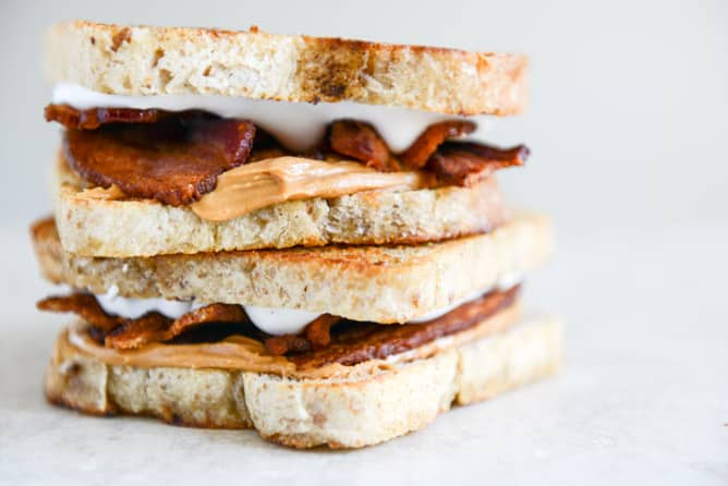 Toasted Bacon Fluffernutters I howsweeteats.com Toasted Bacon Fluffernutters I howsweeteats.com