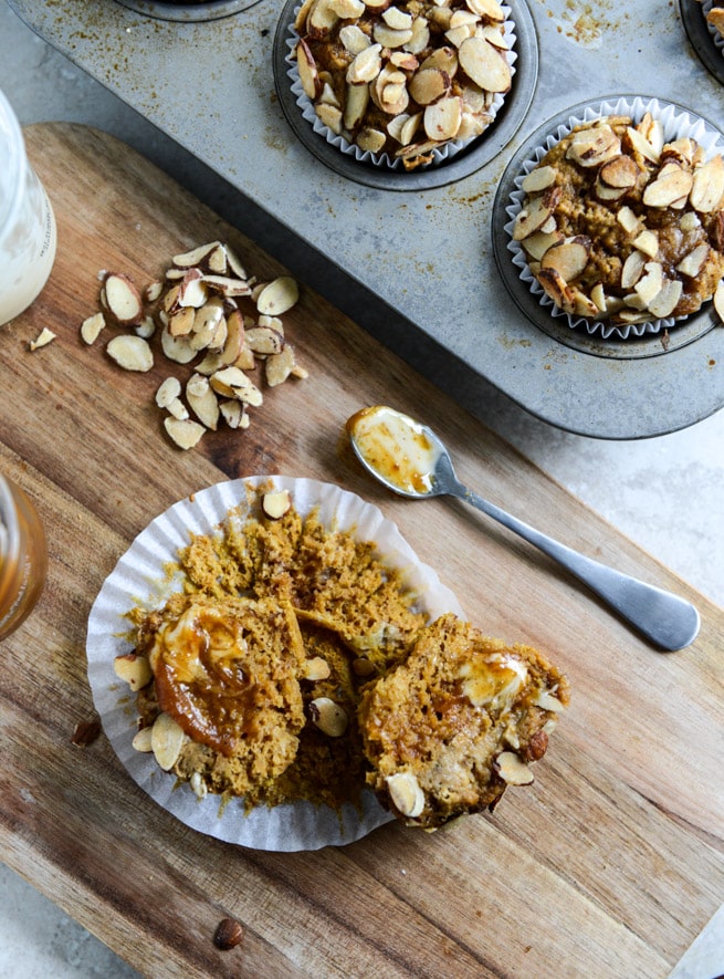 Whole Wheat Pumpkin Almond Muffins I howsweeteats.com Whole Wheat Pumpkin Almond Muffins I howsweeteats.com