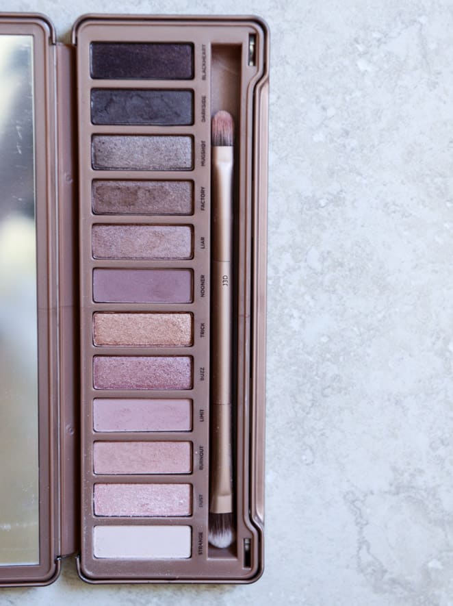 urban decay naked 3 palette I howsweeteats.com urban decay naked 3 palette I howsweeteats.com