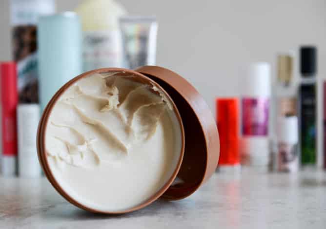 january beauty favorites I howsweeteats.com january beauty favorites I howsweeteats.com