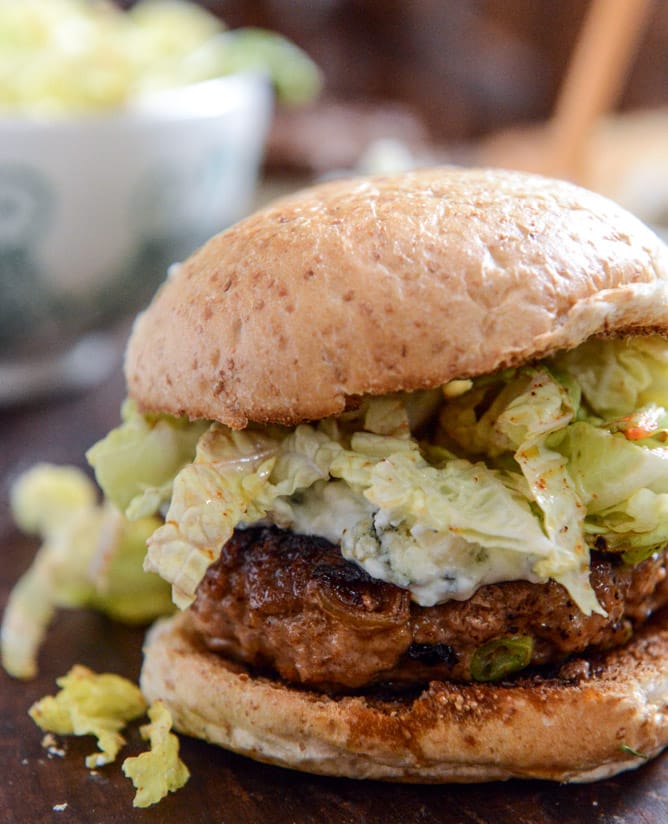 Turkey Burgers with Creamy Gorgonzola and Chili Garlic Slaw I howsweeteats.com Turkey Burgers with Creamy Gorgonzola and Chili Garlic Slaw I howsweeteats.com