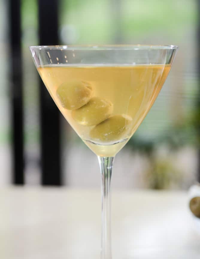 DIY Dirty Martini Bar I howsweeteats.com