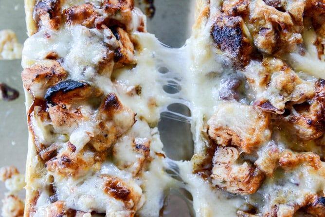 BBQ chicken french breads I howsweeteats.com