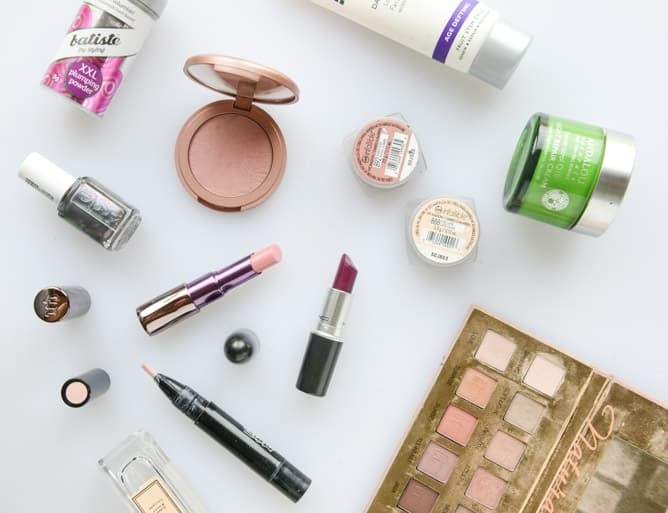 september beauty favorites I howsweeteats.com